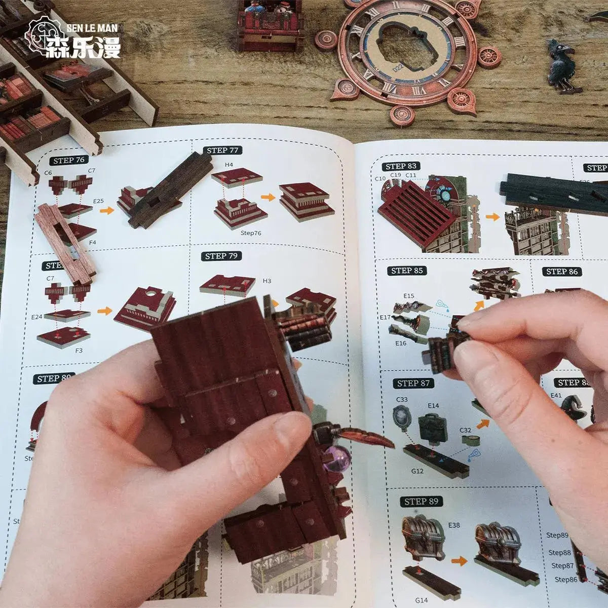EU - Book Nook: Kit DIY de Garaje Retro en Miniatura - Miniverse Studio