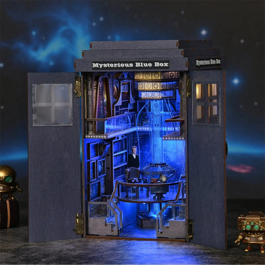 Book Nook DIY “Mysterious Blue Box” – Diorama del TARDIS para Fans de Doctor Who